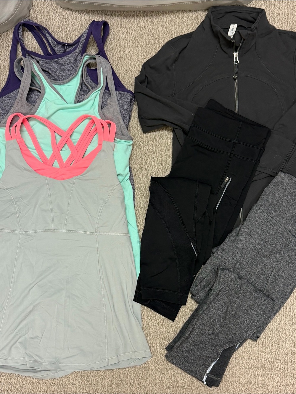 LULULEMON size 6 Bundle - 3 Tanks, 2 Pairs of Leggings and Jacket
